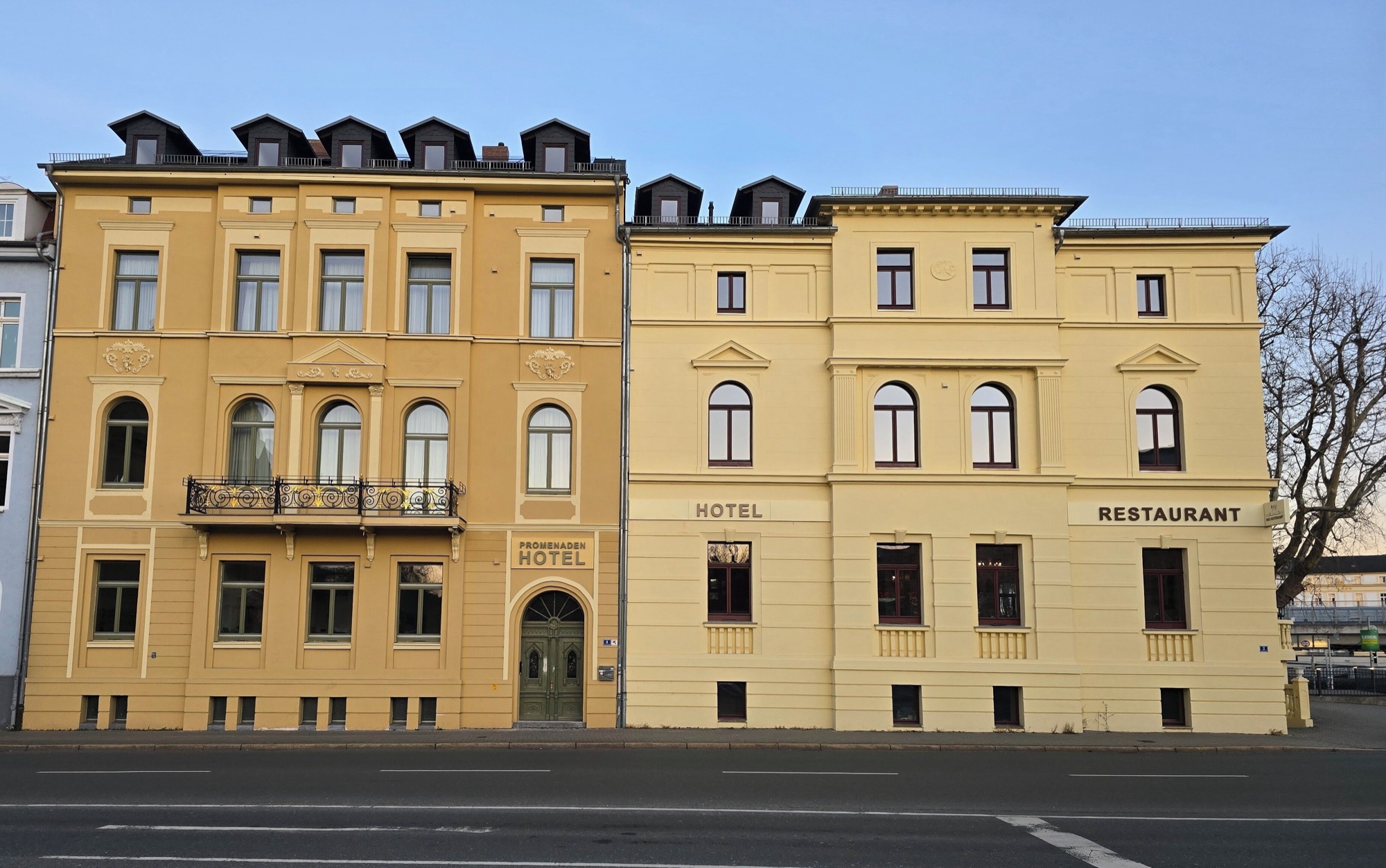 Promenaden Hotel am Theater Gera an der Theaterstraße, zwischen Hauptbahnhof und Theater